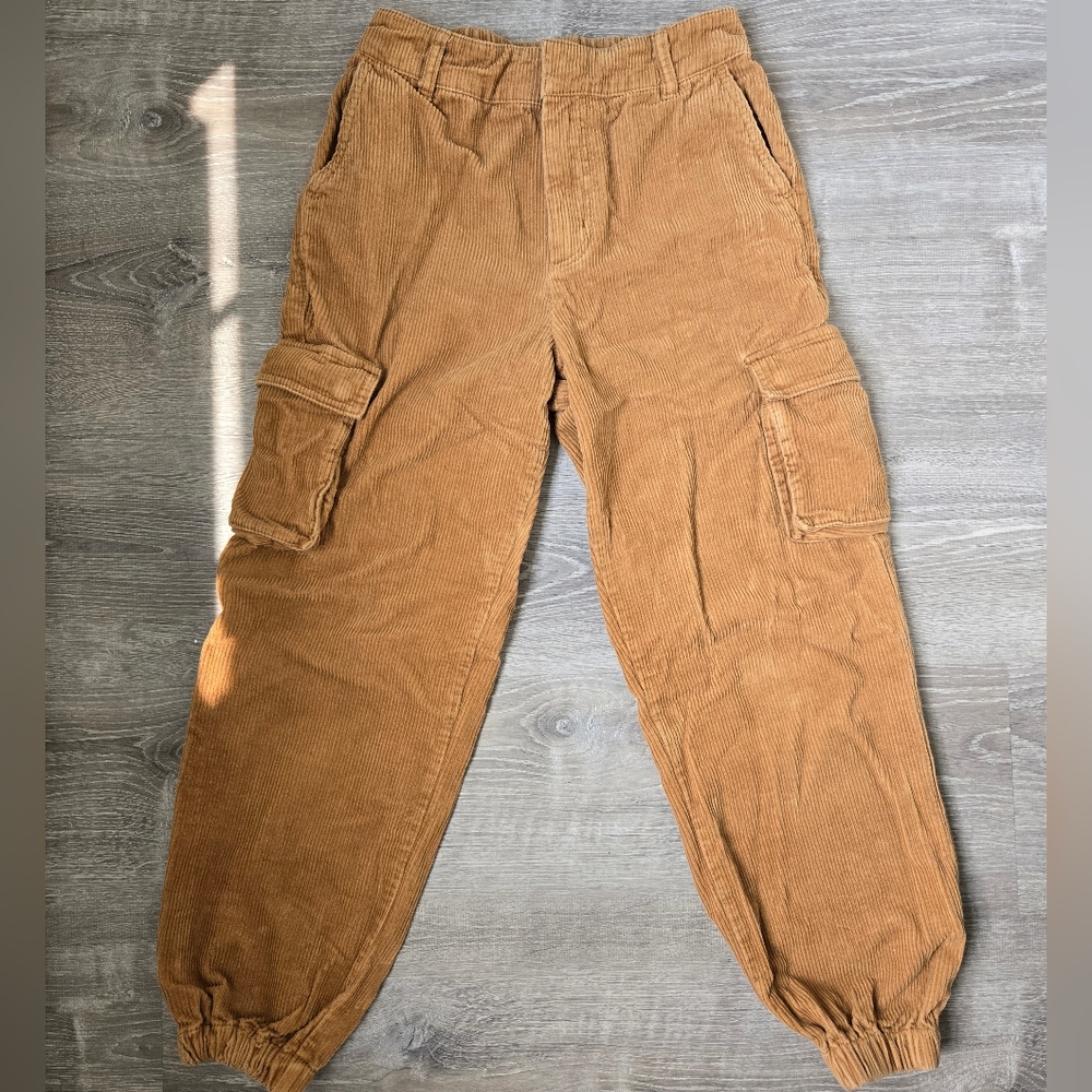 Forever 21 Women's Brown Corduroy Cargo Jogger Pants Size Small Fall And Autumn